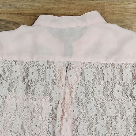 💜Justify Pink Semi-Sheer & Lace Adjustable Sleeve Top Medium - Picture 4 of 10